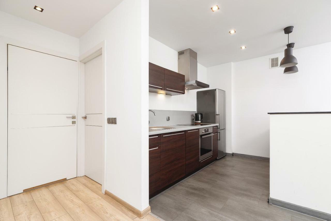 Apartments Cracow Miodowa By Renters Krakow Exterior photo
